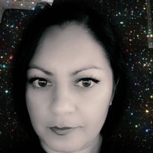 Meet your Posher, Irma linda